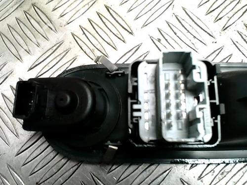Left front window switch RENAULT TWINGO II (CN0_) 1.2 16V (CN04, CN0B) | BP31238529I27 