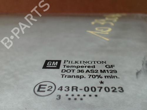 Used Front left door window OPEL CORSA C (X01) 1.3 CDTI (F08, F68) (70 hp) 31227699