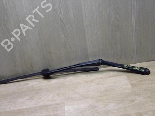 Used Front windshield wiper arm BMW 3 (E90) 320 d (163 hp) 25413642