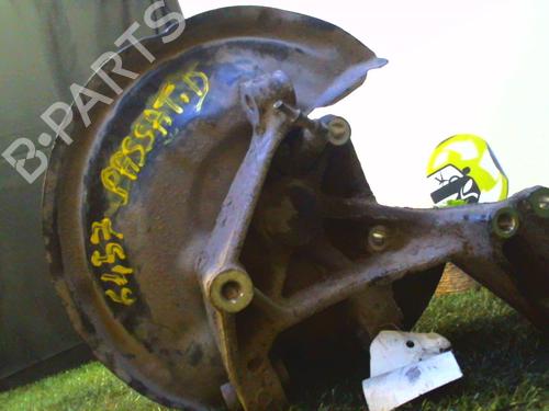 Right front steering knuckle VW PASSAT B6 Variant (3C5) 2.0 TDI 16V | BP30665421M26