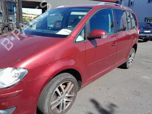 Middle console VW TOURAN (1T1, 1T2) 1.9 TDI | BP31234078I22 - Image 13
