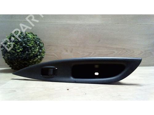 Venstre bak elrute bryter MAZDA 6 Hatchback (GG) 2.0 DI (GG14) (136 hp) 25401642