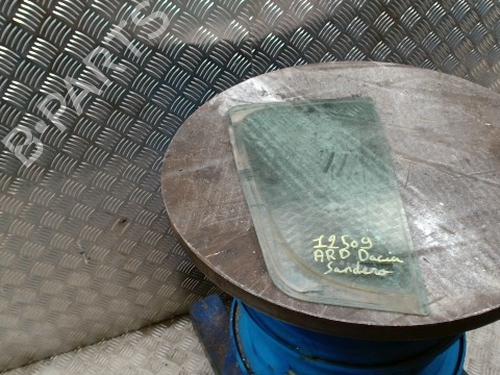 Used Rear right quarter glass Rear right quarter glass DACIA SANDERO II TCe 90 (B8M1, B8MA, B8AC) (90 hp) 33466682 33466682