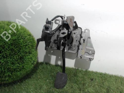 Used Break pedal PEUGEOT 308 I (4A_, 4C_) 1.6 HDi (92 hp) 25394377