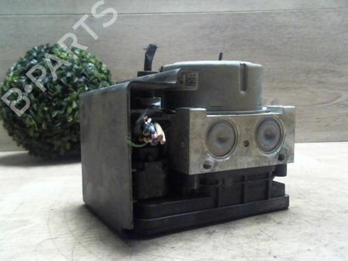 Used ABS pump CITROËN C3 Picasso (SH_) 1.2 THP 110 (SHHNZ6) (110 hp) 31235809