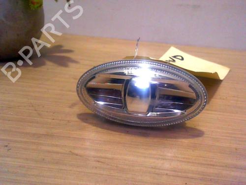 Used Right side indicator Right side indicator MERCEDES-BENZ T1/TN Platform/Chassis 408 D (611.317, 611.318) (79 hp) 33683751 33683751