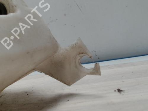 Used Windscreen washer tank VW BORA I (1J2) 1.6 16V (105 hp) 28573363