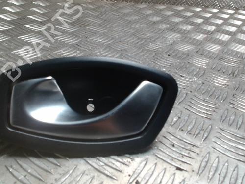 Used Front left interior door handle Front left interior door handle 37025823 37025823