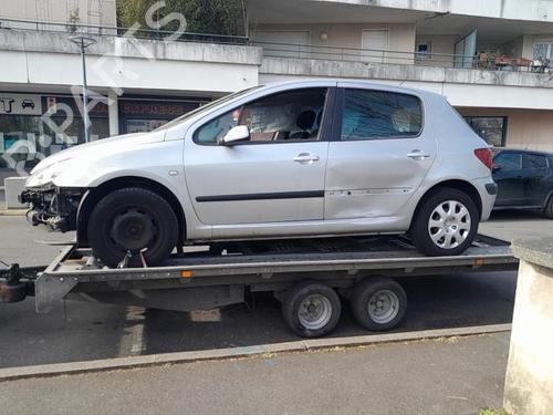 Engine control unit (ECU) PEUGEOT 307 (3A/C) 1.6 16V | BP28537381M57 