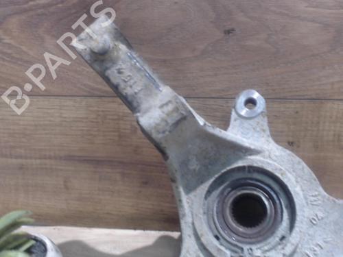 Used Left front steering knuckle RENAULT LAGUNA II (BG0/1_) 1.9 dCi (BG1A, BG1V) (130 hp) 25384756