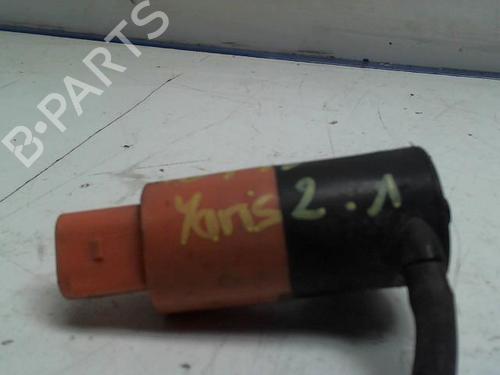 washer-pump-toyota-yaris-_p9_-2005-2006-2007-2008-2009-2010-2011-2012-2013-2014-25417548 main image