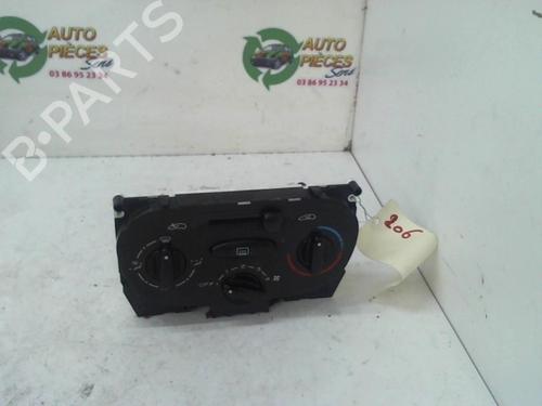 Used Climate control PEUGEOT 206 Hatchback (2A/C) 1.9 D (69 hp) 25401285