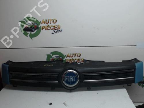 Used Grille FIAT PANDA (169_) 1.3 D Multijet (169.AXC1A) (70 hp) 25398013