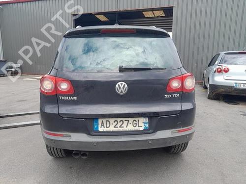 Front right lock VW TIGUAN (5N_) 2.0 TDI | BP25425635C97