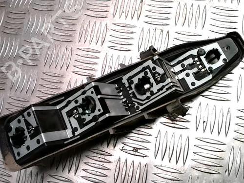 Used Licence plate light RENAULT SCÉNIC II (JM0/1_) 1.9 dCi (JM0G, JM12, JM1G, JM2C) (120 hp) 25708131