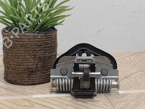 Used Hinge/Door check strap CITROËN C4 II (NC_) 1.6 HDi 115 (114 hp) 30665288