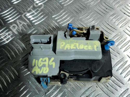 Used Front right lock PEUGEOT PARTNER MPV (5_, G_) 2.0 HDI (90 hp) 31229415