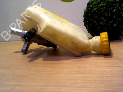 Used Brake master cylinder CITROËN C3 II (SC_) 1.4 HDi 70 (SC8HZC, SC8HR0, SC8HP4) (68 hp) 25392083