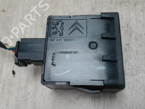 Used Switch CITROËN C3 II (SC_) 1.6 HDi 90 (90 hp) 27690485