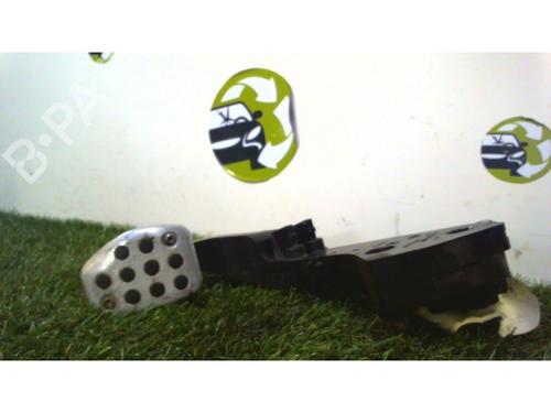Used Clutch pedal PEUGEOT 307 CC (3B) 2.0 16V (136 hp) 30665484