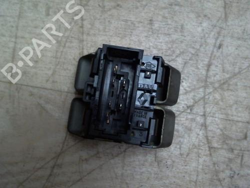Used Switch RENAULT TWINGO I (C06_) 1.2 (C066, C068) (58 hp) 25401513