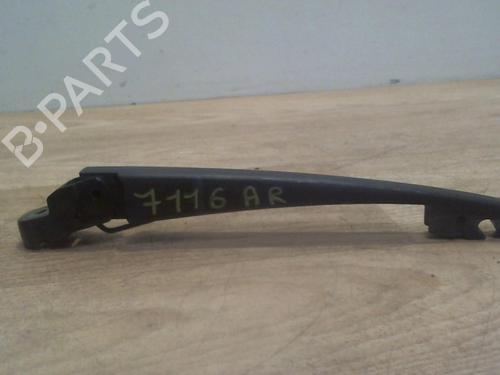 Used Rear windshield wiper arm SUZUKI SPLASH (EX) 1.0 (A5B310) (68 hp) 25385712