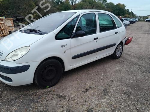 Right headlight CITROËN XSARA PICASSO (N68) 1.6 HDi | BP28055111C29 