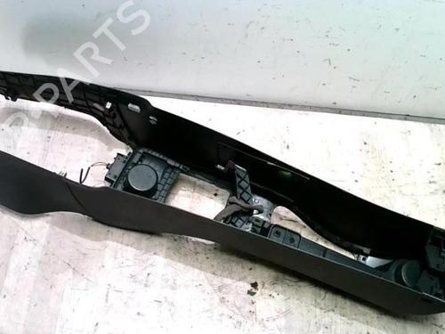 Middle console RENAULT MEGANE III Hatchback (BZ0/1_, B3_) 1.5 dCi | BP26877146I22 