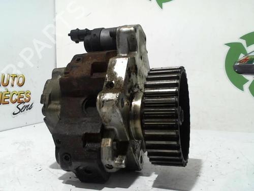 Used Injection pump RENAULT SCÉNIC II (JM0/1_) 1.9 dCi (JM0G, JM12, JM1G, JM2C) (120 hp) 25400064