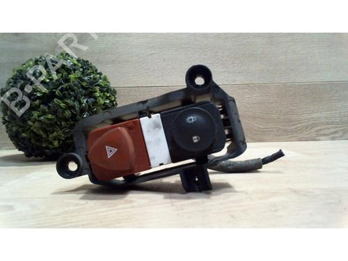 Warnblinkschalter für RENAULT MEGANE III Hatchback (BZ0/1_, B3_) 1.5 dCi (86 hp) 25428850
