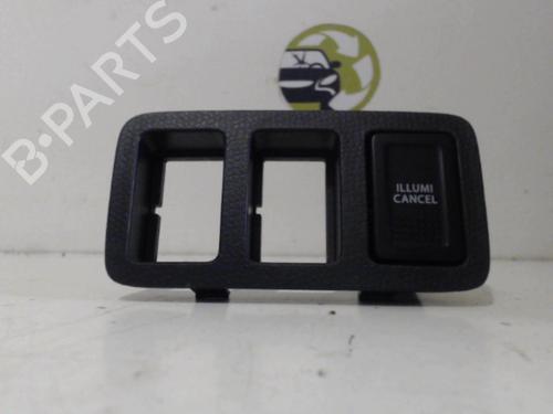 Used Switch SUZUKI SWIFT III (MZ, EZ) 1.3 DDiS (RS413D) (69 hp) 25392053