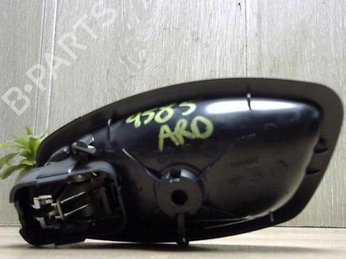 Used Rear right interior door handle RENAULT MEGANE III Hatchback (BZ0/1_, B3_) 1.5 dCi (BZ09, BZ0D, BZ1W, BZ29, BZ14) (110 hp) 25413933