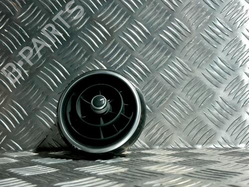 Used Air vent AUDI A1 (8X1, 8XK) 1.4 TFSI (122 hp) 31235060