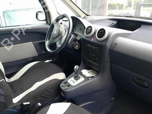 Front wiper motor PEUGEOT 1007 (KM_) 1.4 | BP27920967M29