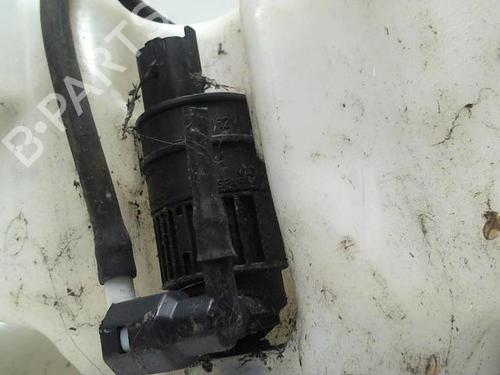 Used Windscreen washer tank RENAULT CLIO II (BB_, CB_) 1.4 16V (B/CB0P, BB13) (98 hp) 25416457