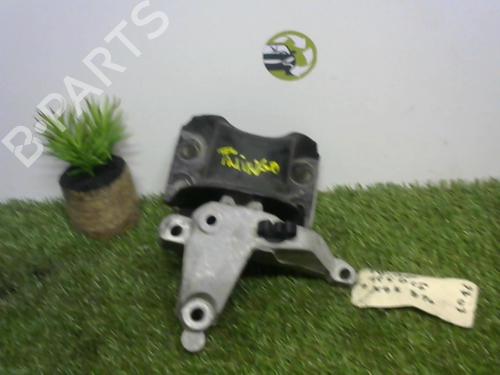 Used Engine mount RENAULT TWINGO II (CN0_) 1.5 dCi 75 (75 hp) 25396892