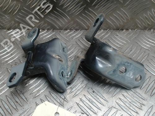 Used Hinge/Door check strap KIA VENGA (YN) 1.6 CRDi 115 (116 hp) 31257436