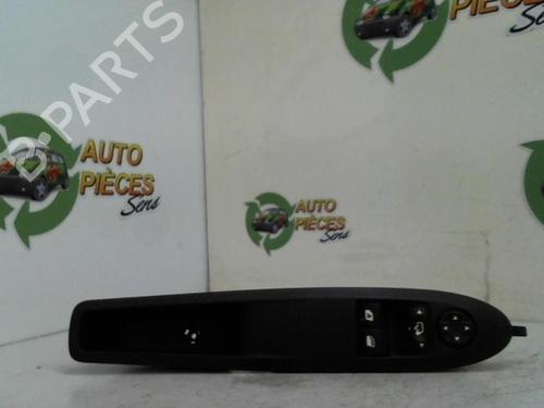 Venstre fortil elrude kontakt TOYOTA AVENSIS (_T25_) 2.0 D-4D (CDT250_, CDT250R) (116 hp) 31219560