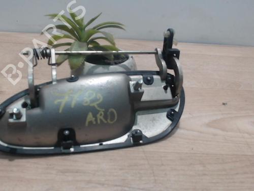 Used Rear right exterior door handle Rear right exterior door handle OPEL OMEGA B (V94) 2.2 DTI 16V (F69, M69, P69) (120 hp) 25412314 25412314