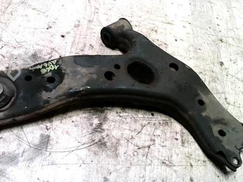 Left front suspension arm TOYOTA AURIS (_E15_) 1.4 D-4D (NDE150_, NDE150R) | BP25424795M12 