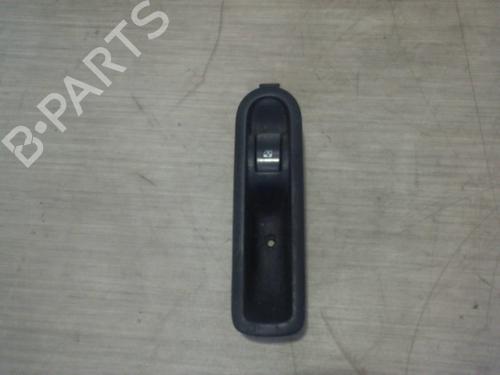 Used Right rear window switch RENAULT SCÉNIC II (JM0/1_) 1.9 dCi (JM0G, JM12, JM1G, JM2C) (120 hp) 25389613