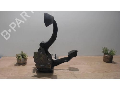 Used Break pedal CITROËN DS3 (SA_) 1.6 HDi 90 (92 hp) 25413170