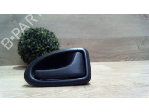 Used Front left interior door handle RENAULT CLIO II Hatchback Van (SB0/1/2_) 1.5 dCi (SB07) (65 hp) 25383627