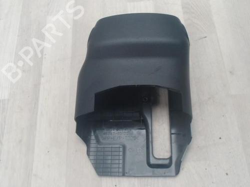 Used Middle console TOYOTA YARIS (_P13_) 1.4 D (NLP130_, NLP130) (90 hp) 25427604