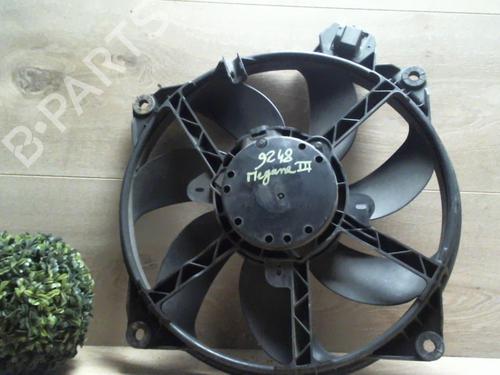 Used Heater blower motor RENAULT MEGANE III Grandtour (KZ0/1) 1.9 dCi (KZ0J, KZ0N, KZ1S) (131 hp) 25401491