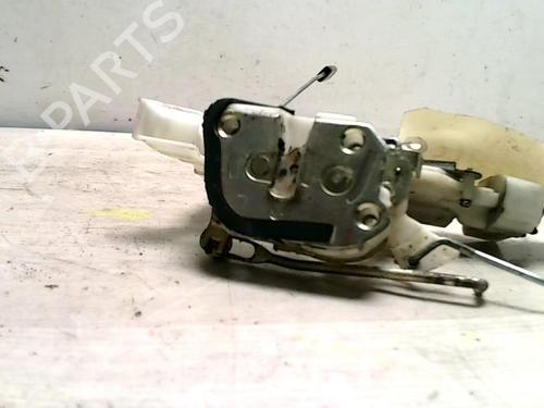 Used Front left lock TOYOTA YARIS VERSO (_P2_) 1.4 D-4D (NLP20_, NLP22_) (75 hp) 25422814