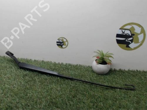Used Front windshield wiper arm NISSAN MICRA III (K12) 1.5 dCi (65 hp) 25397334
