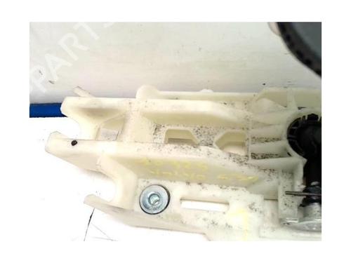 Gear lever VOLVO C30 (533) 1.6 D | BP25416841M90 