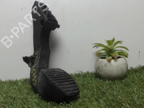 Used Clutch pedal CITROËN C4 Coupe (LA_) 1.6 HDi (90 hp) 25395249