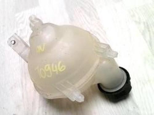 Used Expansion tank PEUGEOT 308 I (4A_, 4C_) 1.6 HDi (92 hp) 25418943